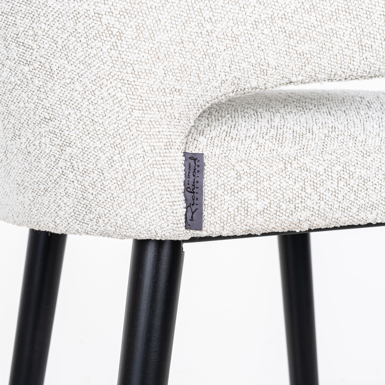 S4496_WHITE_BOUCLÉ-8.jpg