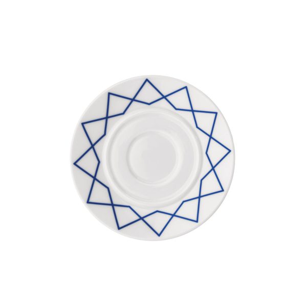 Spodek do filiżanki do herbaty i kawy z białej, zdobionej porcelany